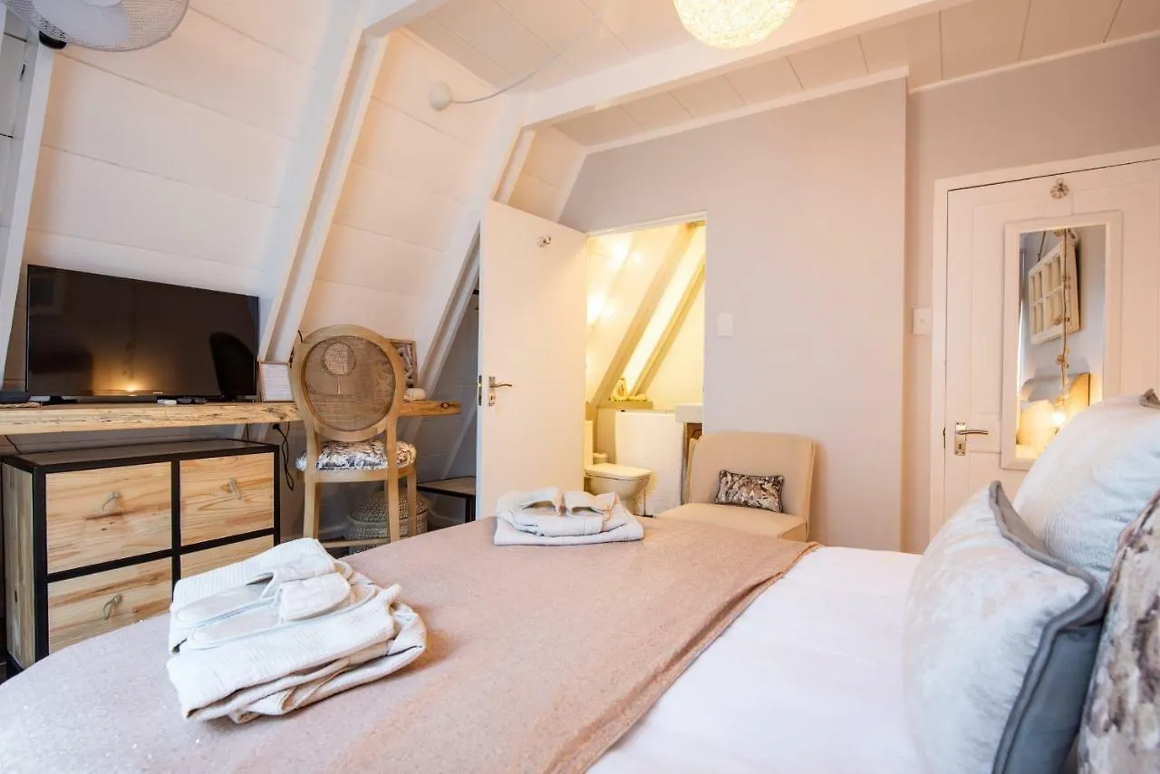 ***** Guest house Salt Boutique Guesthouse (Adults Only) Bloubergstrand South Africa