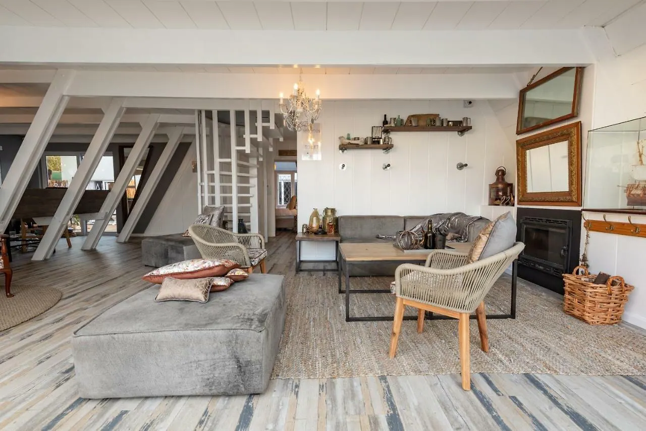 Salt Boutique Guesthouse (Adults Only) Bloubergstrand