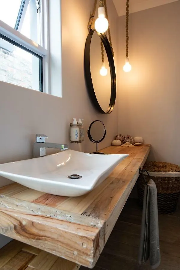 ***** Guest house Salt Boutique Guesthouse (Adults Only) Bloubergstrand South Africa