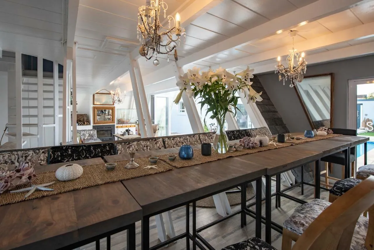 Salt Boutique Guesthouse (Adults Only) Bloubergstrand